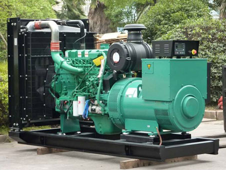海沧710kw康明斯柴油发电机组图片 海沧710kw康明斯柴油发电机组图片